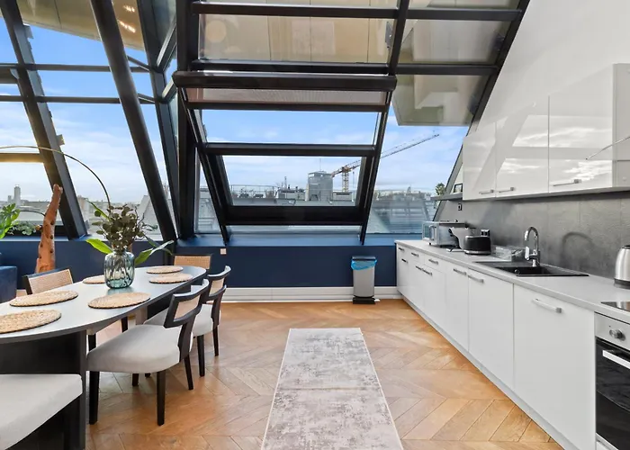 Next To Augarten I Penthouse I Rooftop Terrace I *